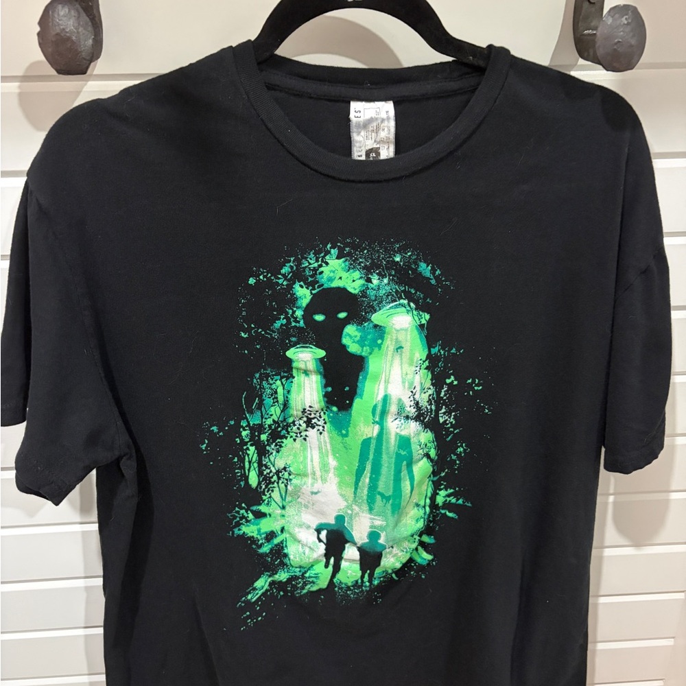 X-Files Loot Crate Exclusive Graphic Tee